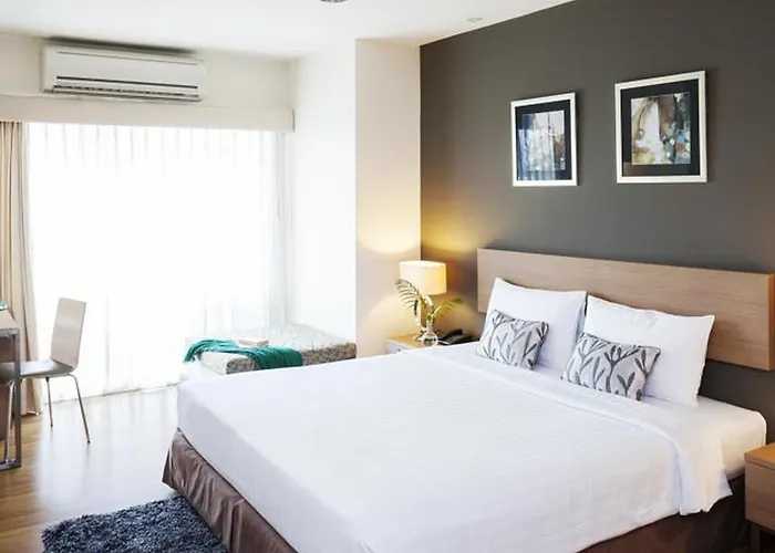 Viva Garden Serviced Aparthotel 4*