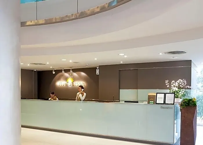 Viva Garden Serviced Bangkok