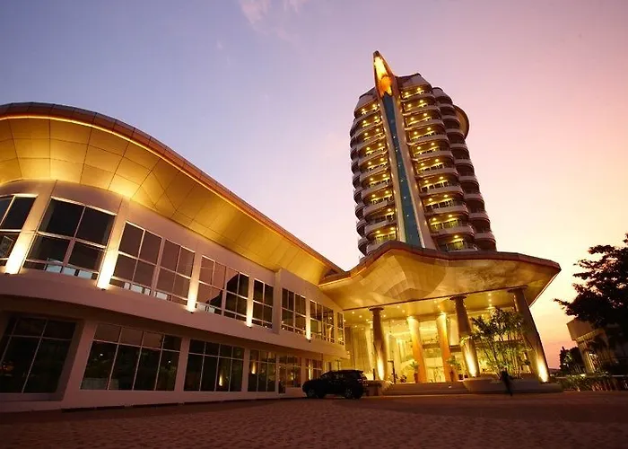 Viva Garden Serviced Aparthotel 4*